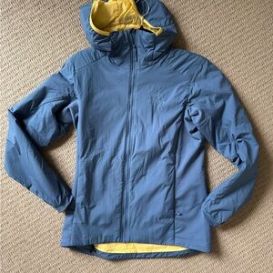 Arc'teryx Women's Blue Hooded Puffer Jacket with Yellow Lining